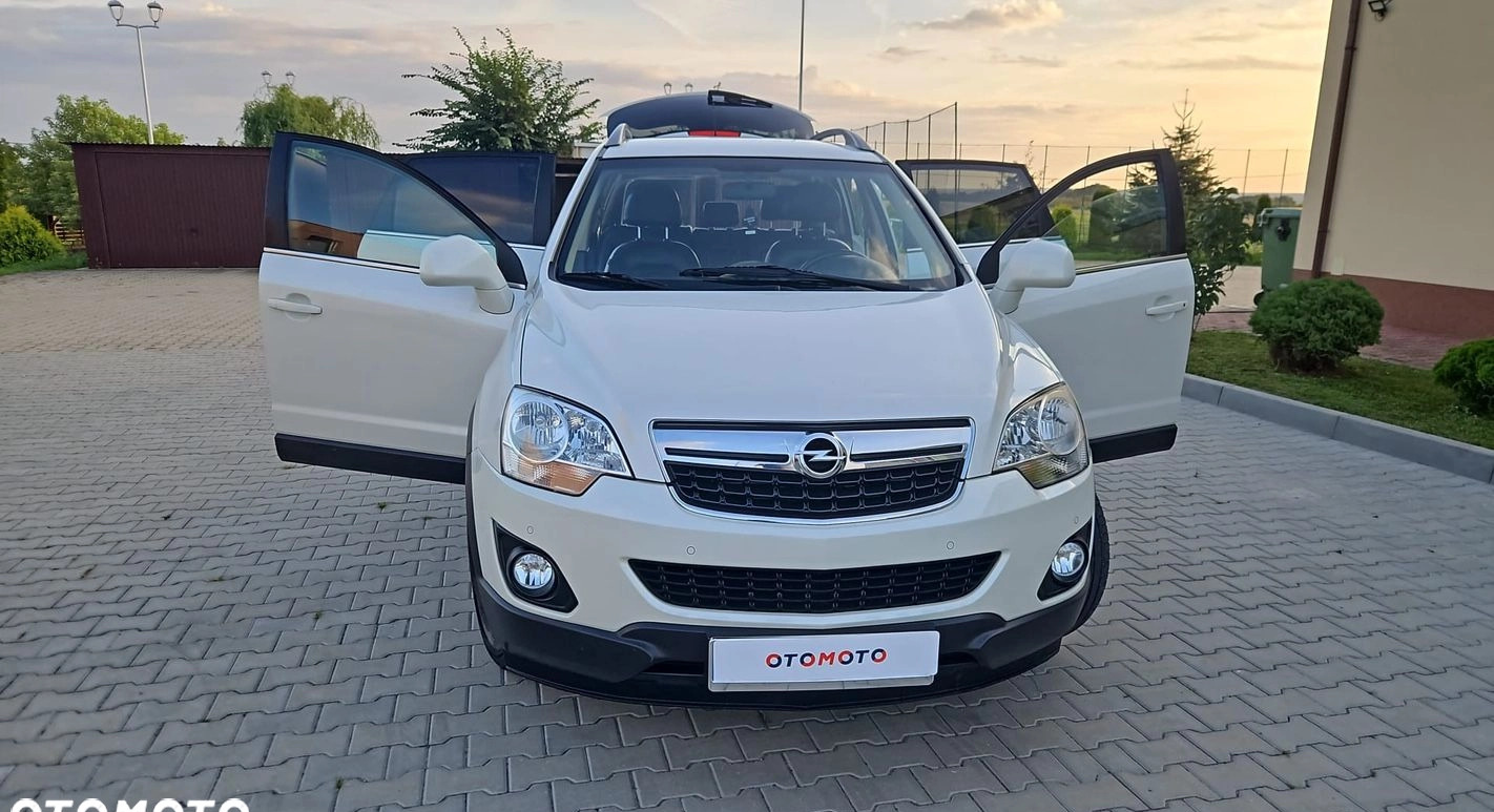 Opel Antara cena 35900 przebieg: 186000, rok produkcji 2011 z Wilamowice małe 232